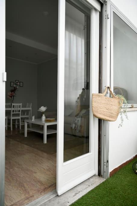 Peaceful Hideaway Apartment Roma Ngoại thất bức ảnh