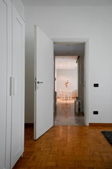 Peaceful Hideaway Apartment Roma Ngoại thất bức ảnh